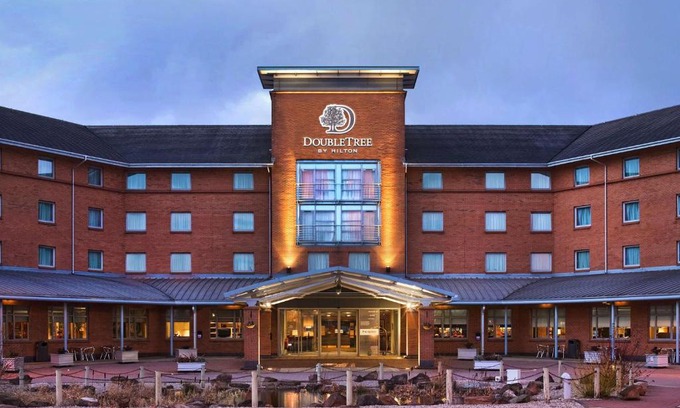 Bellshill Hotel | Inviting Stay at Doubletree by Hilton Glasgow Strathclyde