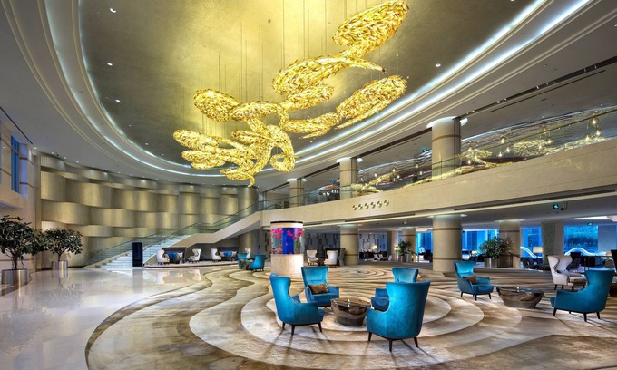 Jianggan Hotel | Relax at DoubleTree by Hilton Hangzhou East with Spa & Pool