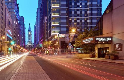 Gayborhood Hotel | Experience Comfort at DoubleTree by Hilton Philadelphia Center
