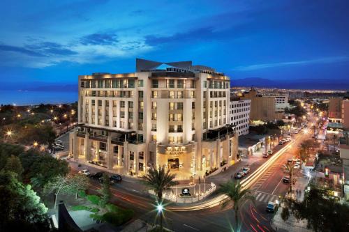 Aqaba Hotel | Elegant Oceanfront DoubleTree by Hilton Hotel Aqaba