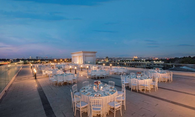 Zeytinburnu Hotel | Indulge at DoubleTree by Hilton Istanbul Topkapi Hotel