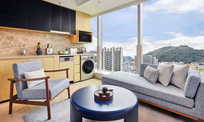 Bao'an Hotel | Relax at Doubletree by Hilton Shenzhen Airport Residences