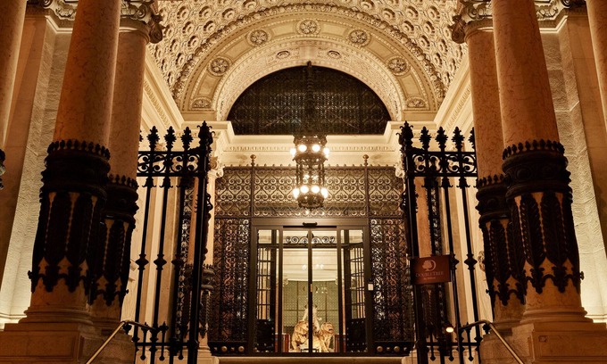 Trieste Old Town Hotel | Elegant DoubleTree by Hilton Trieste - Rated 9.2/10