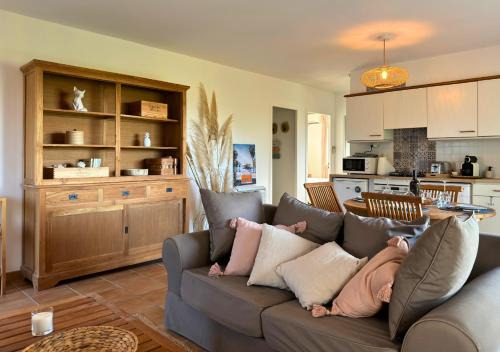 Biscarrosse House | Discover Douce Évasion: Ideal for Families and Relaxation
