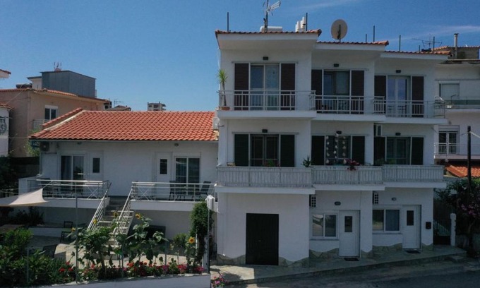 Skala Marion Apartment | Oceanfront Retreat at Doukas Apartments: Guest Rated 9.5