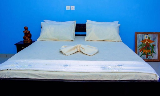 Cotonou Bed & Breakfast | Comfortable Family Stay at DOUM RÉSIDENCE