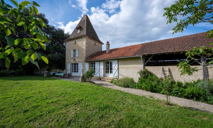 Castera-Verduzan Other | Relax at Dovecote: Heated Pool in Peaceful Gers Countryside