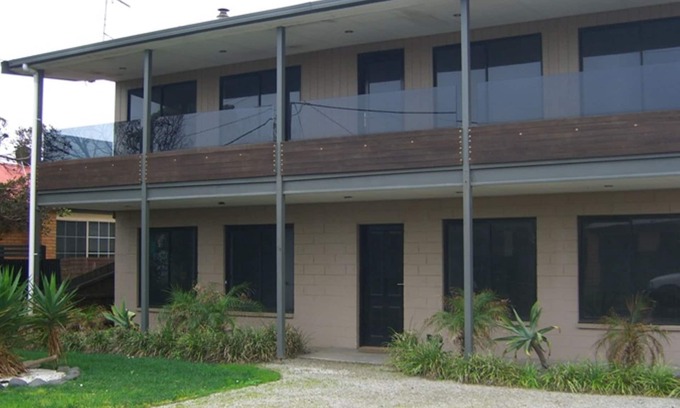 Sunderland Bay House | Relax at 24 Dover Street, Sunderland Bay - Steps to the Beach