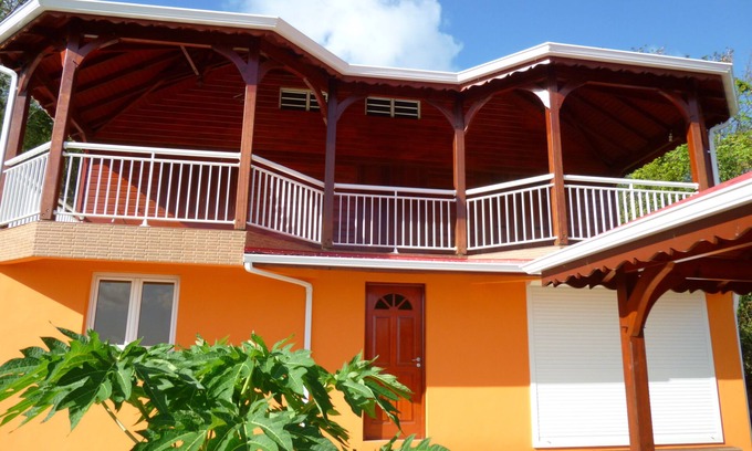 Pointe-Noire Apartment | Idyllic Villa with Oceanfront Views and Pool Access