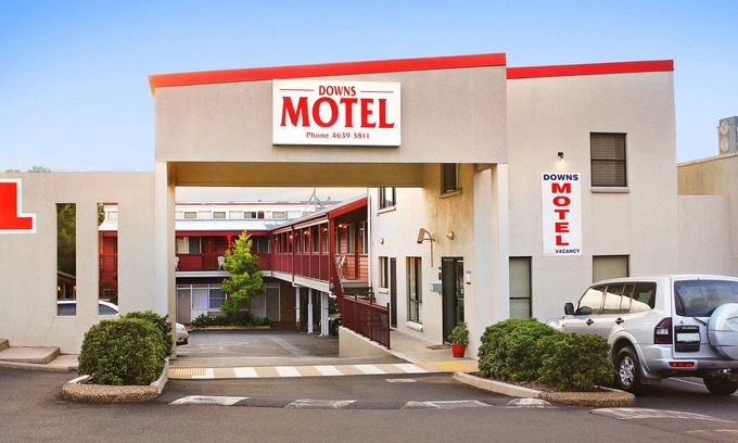 South Toowoomba Hotel | Budget-Friendly Downs Motel with Family Amenities & Breakfast