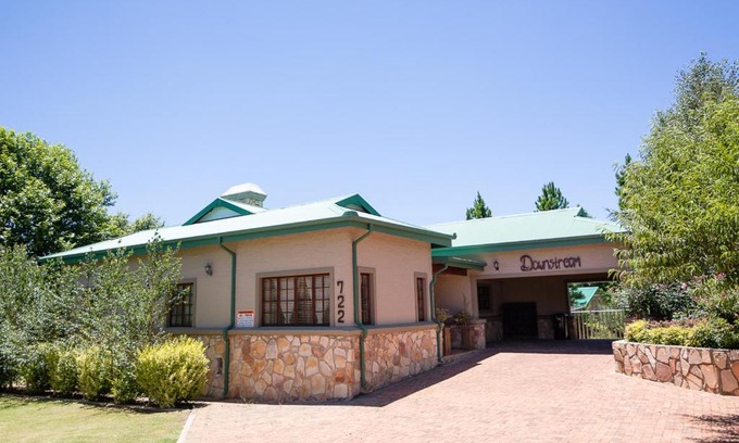 Dullstroom House | Family-Friendly Getaway at Downstream - Rated 9.8/10!