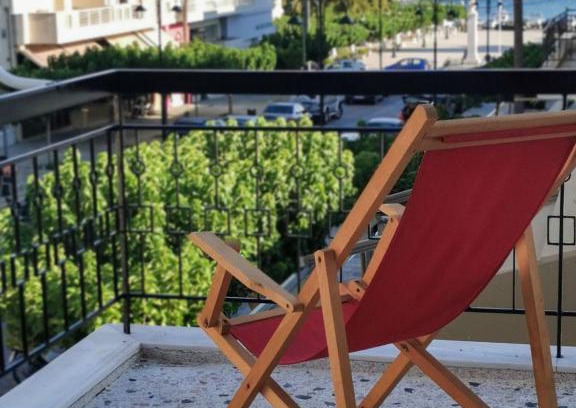 Karystos Apartment | Top-Rated Downtown Apartment in Karystos for Families