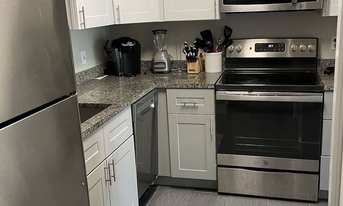 Bangor Condo | Exceptional Downtown Bangor Condo with Family-Friendly Perks