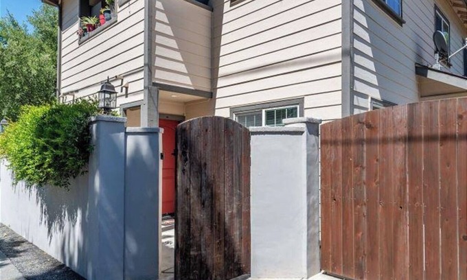 Paso Robles Apartment | Downtown Delight: 1BD/1BA Apt Getaway - Pet Friendly