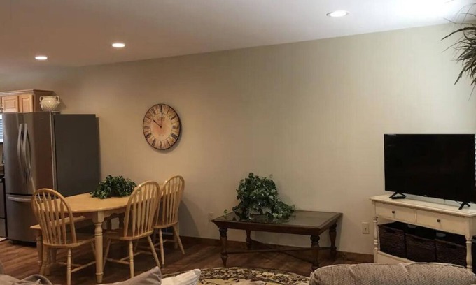 Cody House | Family-Friendly Retreat at Bobbi's Bunkhouse in Downtown Cody