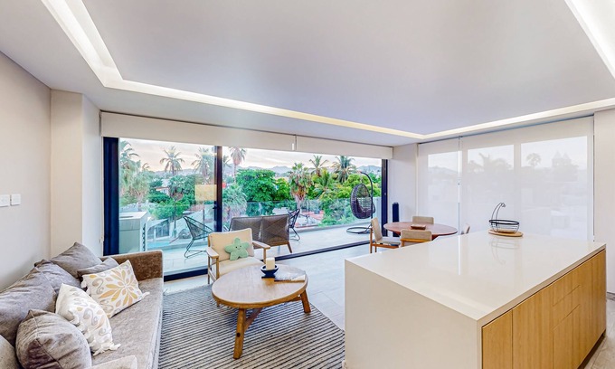 Downtown San Jose del Cabo Hotel | Downtown Condo with Ocean Views, Pool & Hot Tub Access