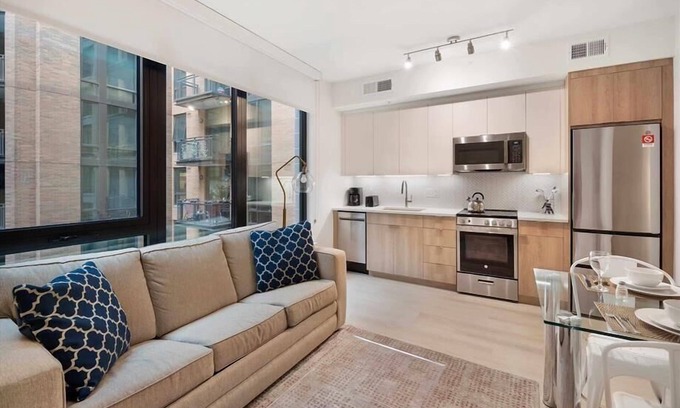 NoMa Hotel | Prime DC Location | Pool, Terrace & Steps from Union Station