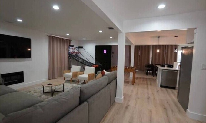 Bryker Woods House | Discover a Downtown Gem Just 5 Minutes from Rainey