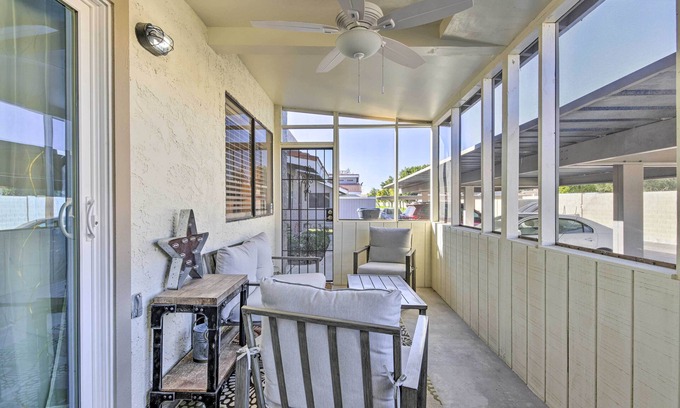 Gilbert Condo | Guest Rated: 9.8 - Downtown Gilbert Condo with Ocean View