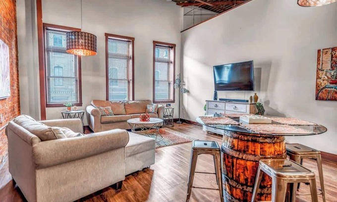 Historic Downtown La Crosse Apartment | Discover Hidden Apartments in Vibrant Downtown La Crosse