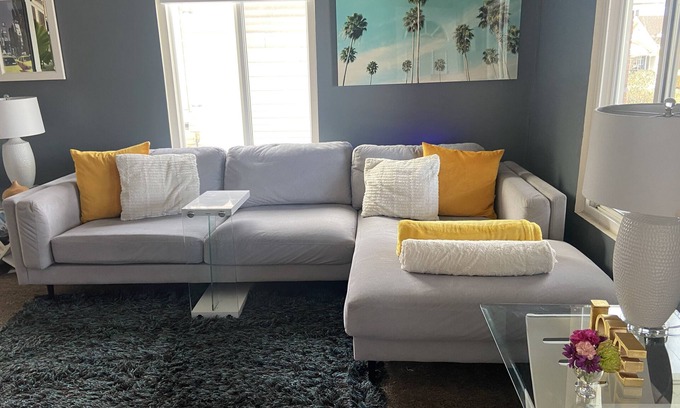 Indianapolis House | Convenient Stay Near Lucas Oil Stadium & Family-Friendly Amenities