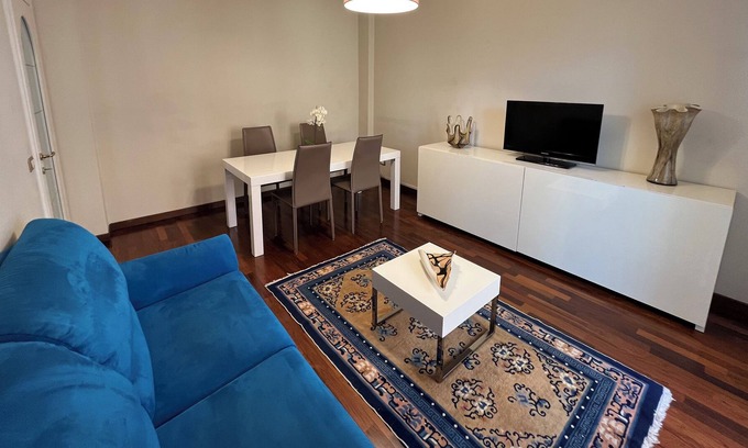 Bergamo Apartment | Modern Downtown Apartment with Spa and Hot Tub Access
