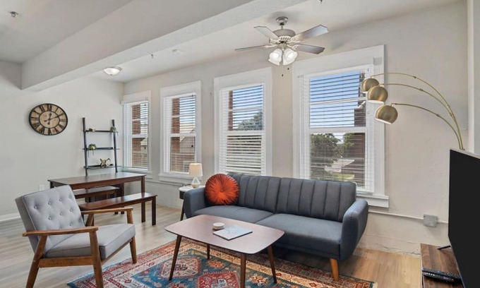 Brazos Apartment | Modern Downtown Apartment with King Bed & Child-Friendly Amenities