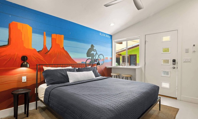 Moab House | Stylish Studio #7 in Downtown with Spa & Hot Tub Access