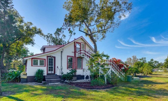 Northwest Orlando House | Downtown Orlando & Winter Park | Near Stadiums