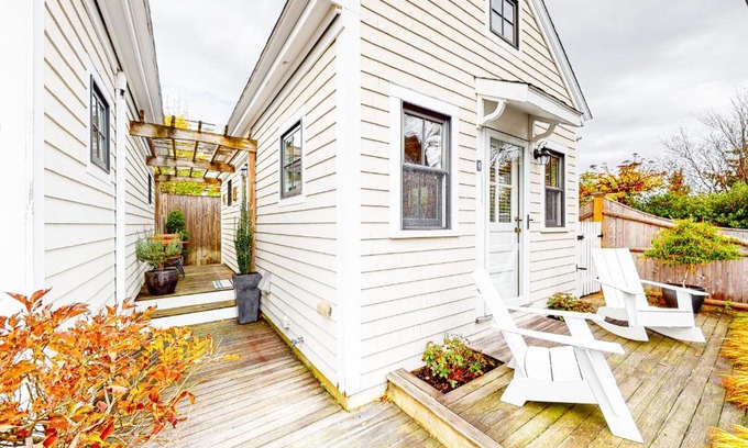 Provincetown House | Inviting Downtown Provincetown Escape for Families