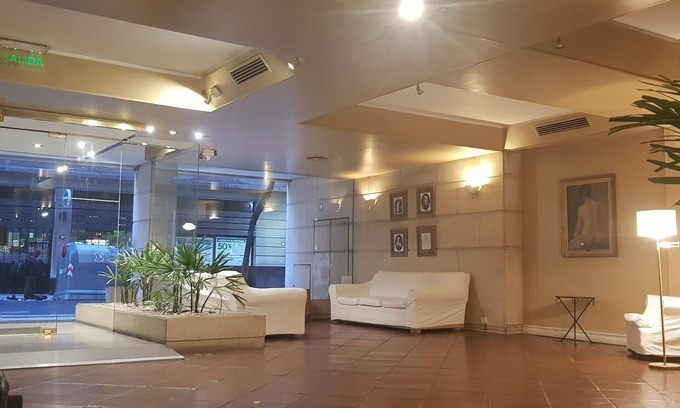 Retiro Apartment | Relaxing Retreat in Safe Central Neighborhood with Spa Access