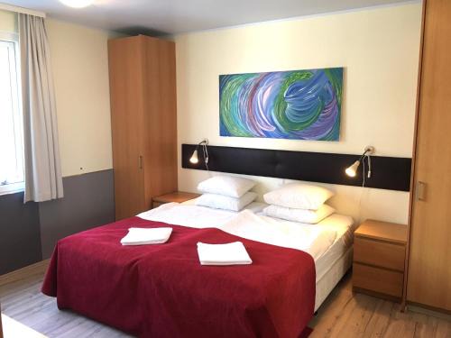 Hliðar Apartment | Explore Downtown Reykjavík Apartments with Family-Friendly Amenities