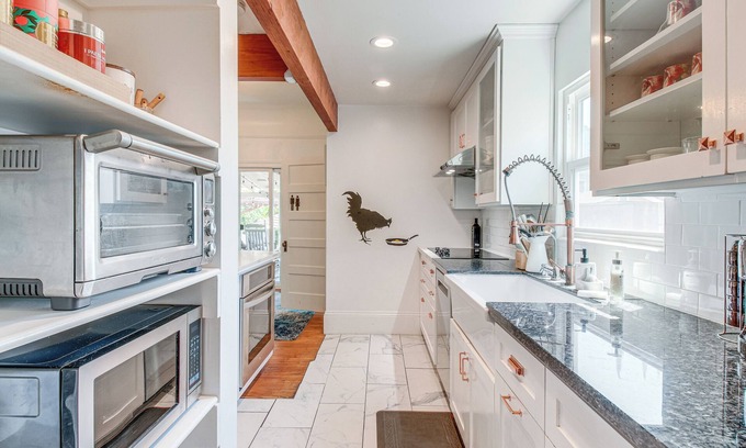 Downtown San Jose Cottage | Inviting San Jose House with Private Backyard Retreat