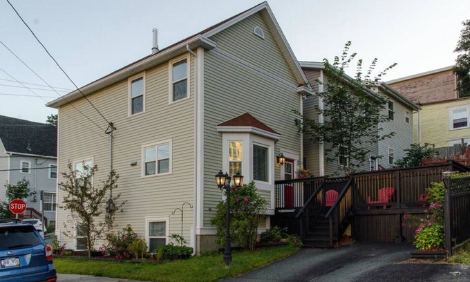 Downtown St. John's House | Immaculate Downtown St John's Hotel with Oceanfront Views