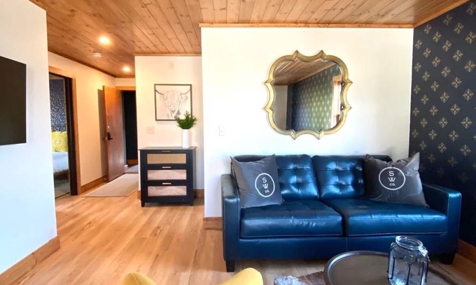 Grand Marais Apartment | Experience the Sweetwater Suite in Downtown Luxury