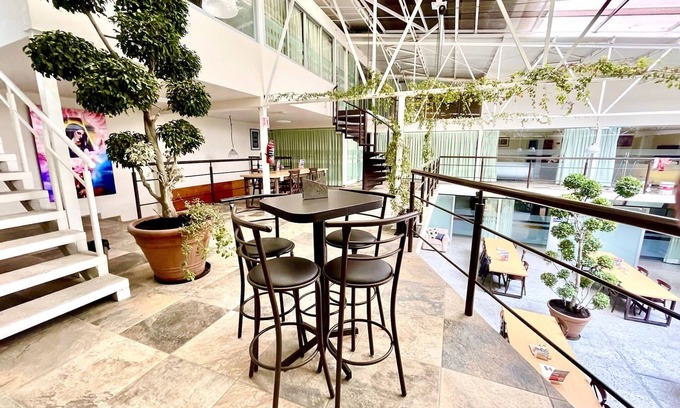 Guerrero Resort | Discover Downtown Treasure Place: Family-Friendly Retreat