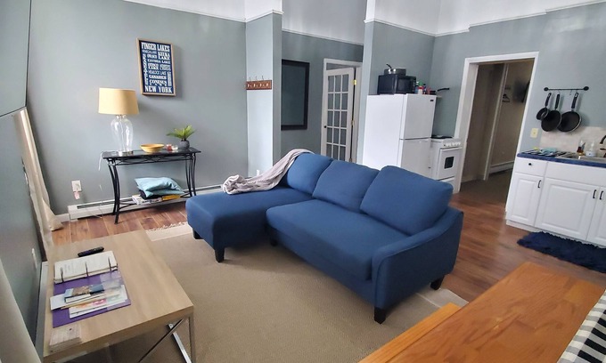Auburn House | Pet-Friendly Downtown Retreat: Perfect for Families!