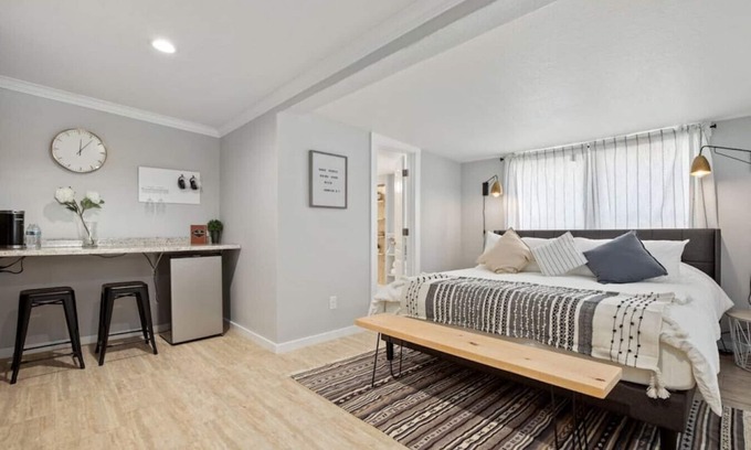 Wimberley Condo | Pet-Friendly Studio Near Wimberley Square - Rated 9.8/10