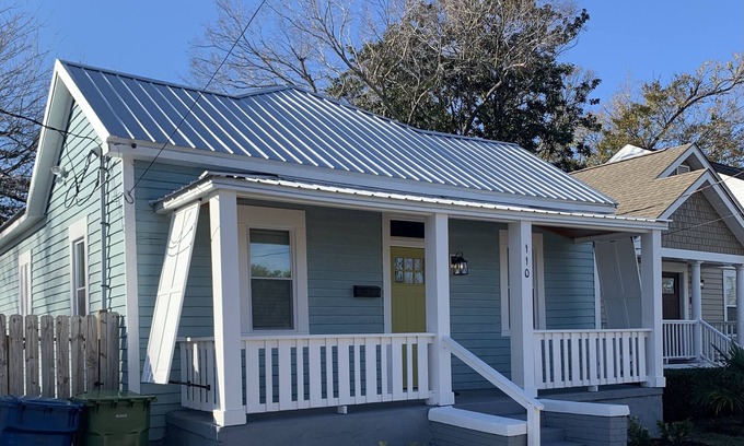 Wilmington House | Pet-Friendly Downtown Wilmington Retreat with Pool & Spa