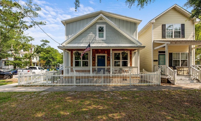 Wilmington Historic District House | Downtown Wilmington pet friendly revival bungalow. You'll love it!