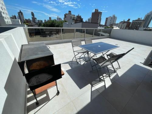 Santa Fe Apartment | Modern Apartment in the Heart of Cochera with Balcony