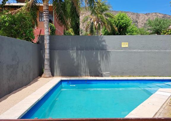 La Cuesta Apartment | Discover Dpto Santa Fe N 6: Poolside Family Retreat