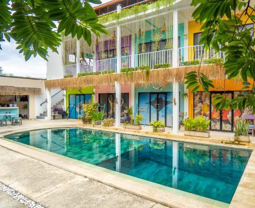 Labuan Bajo Hotel | Discover Dragon Dive Komodo Resort with Oceanfront Views
