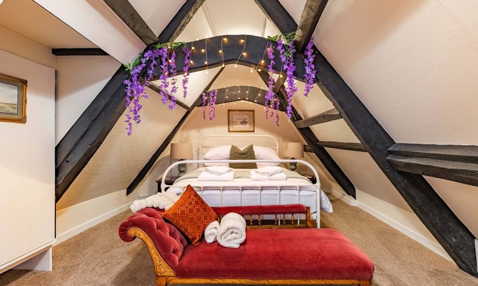 Acle Apartment | Discover Dragons Rest: Top-Rated Norfolk Getaway Awaits