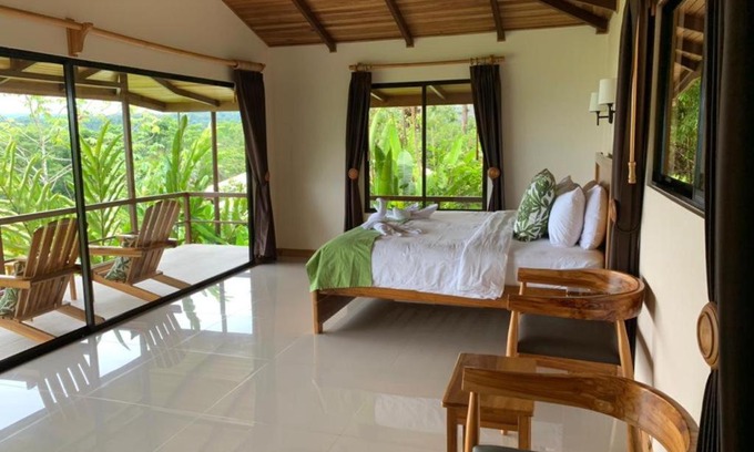 Drake Bay Hotel | Unforgettable Stay at Drake Bay Greenleaf - Oceanfront Bliss
