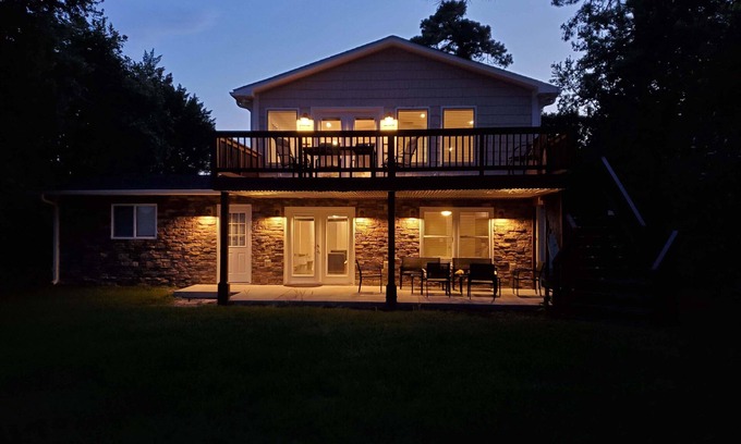 Fairfield Harbour House | Experience Drake's Cove - Waterfront Oasis with Great Amenities