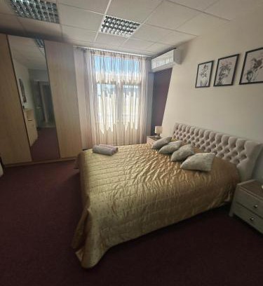 Kaunas Apartment | Kid-Friendly Retreat at Draugystės Apartmentai - 10/10 Rated