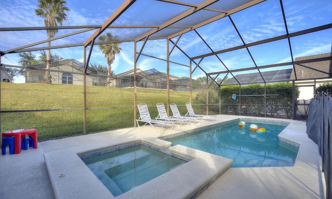 Highgate Park Villa | Family-Friendly Retreat at Drayton Place in Highgate Park