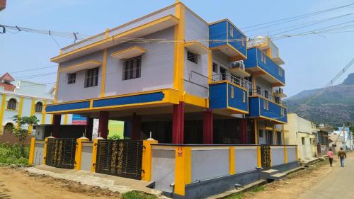 Courtallam House | Discover Family-Friendly Comfort at Drcottage Coutrallam