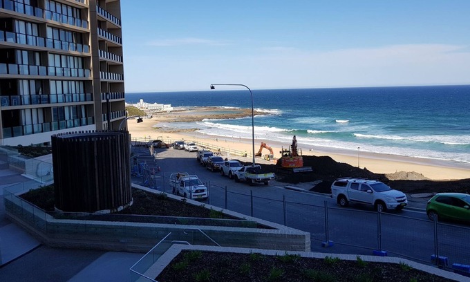 Newcastle Apartment | Oceanfront Dream Apartment Near Newcastle Beach - Guest Rated 9.8